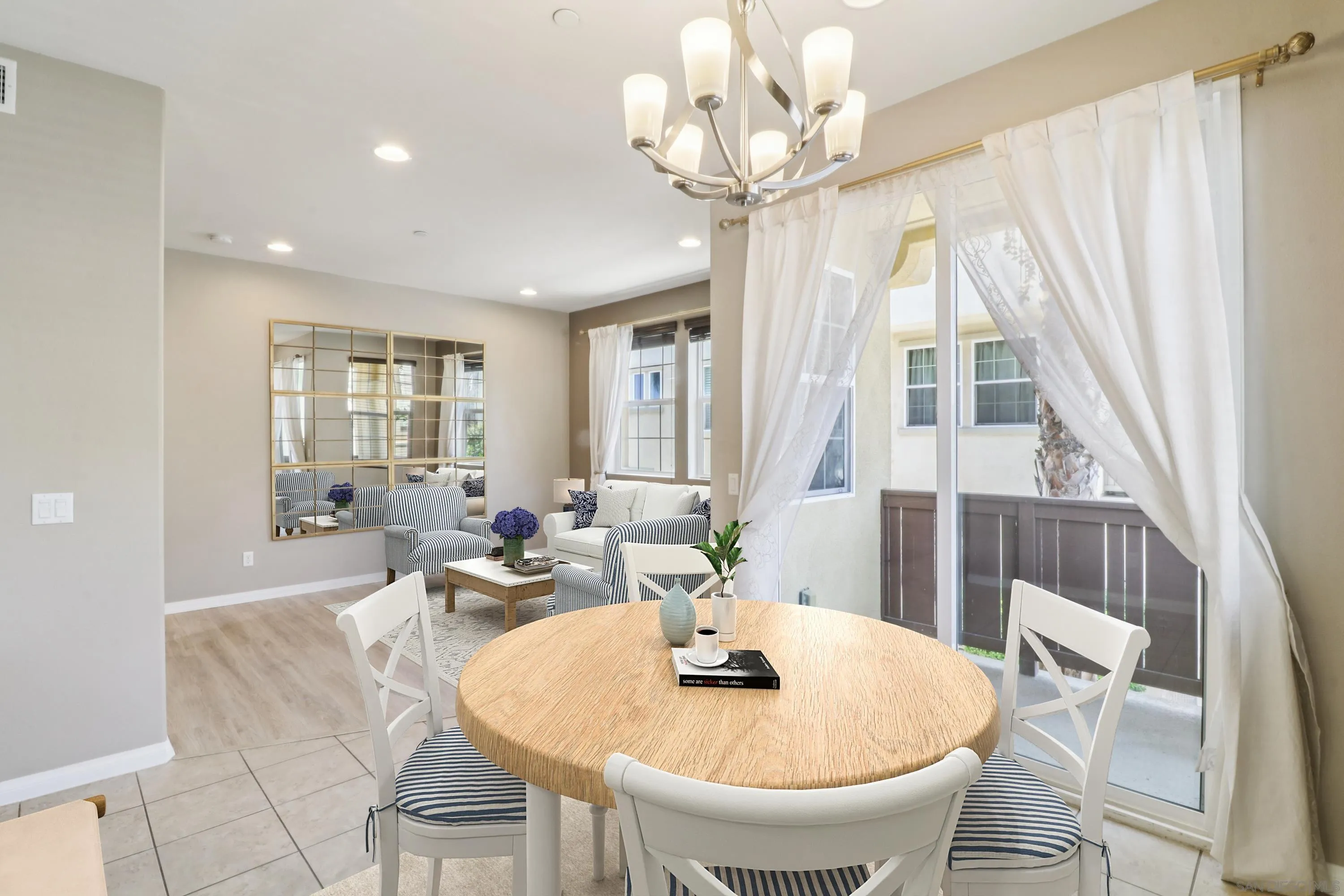 Photo #5: 250032239 Listing: Photo #5