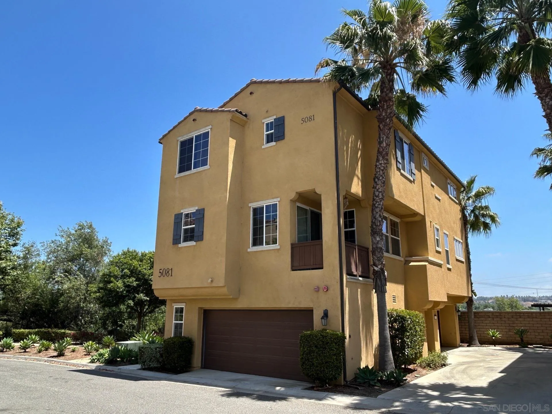 MLS: 250032239 Condo For Sale