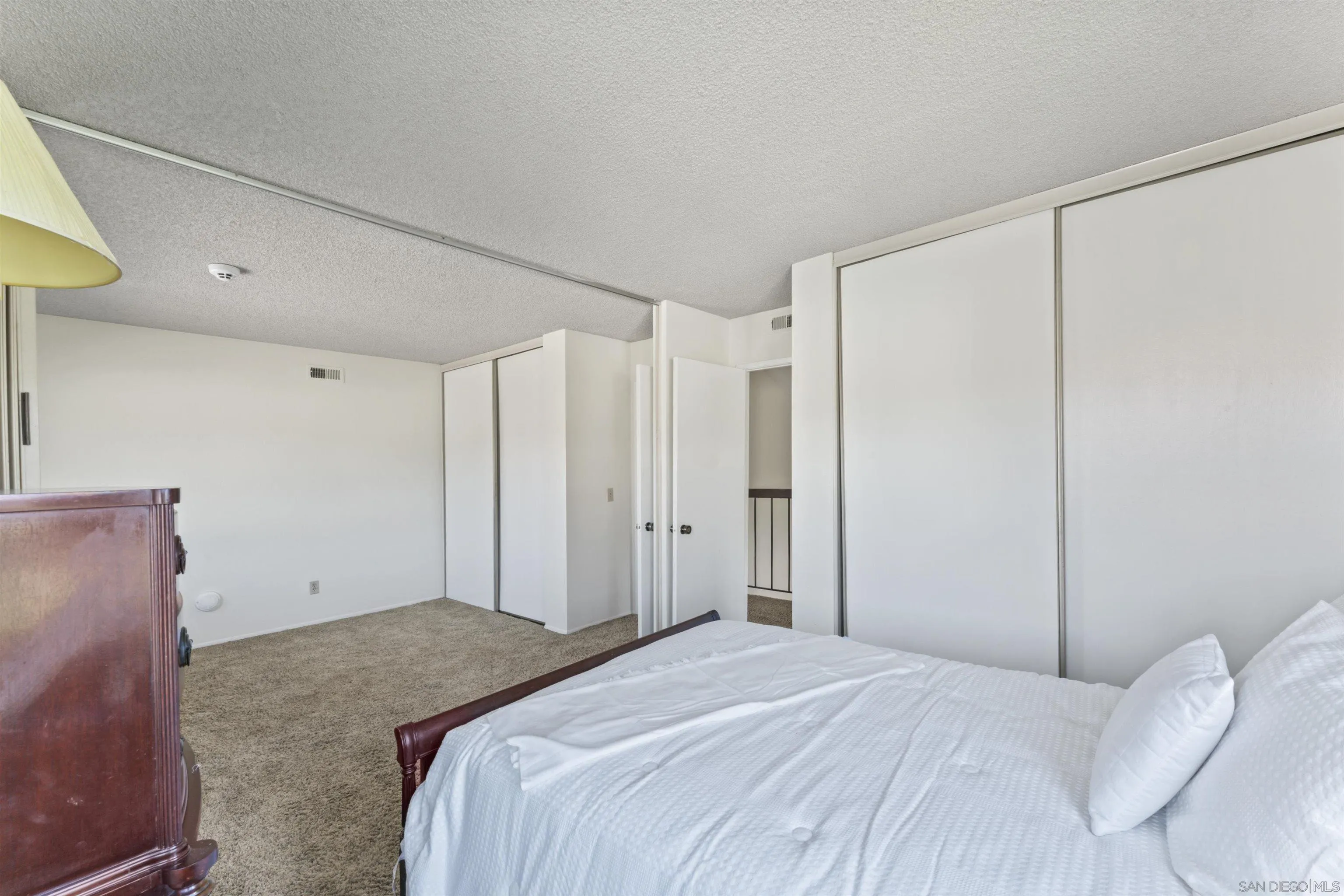 https://cdn.realtyfeed.com/cdn/127/250032266/dc363b3ff3183962fb99591671cd88c1.webp