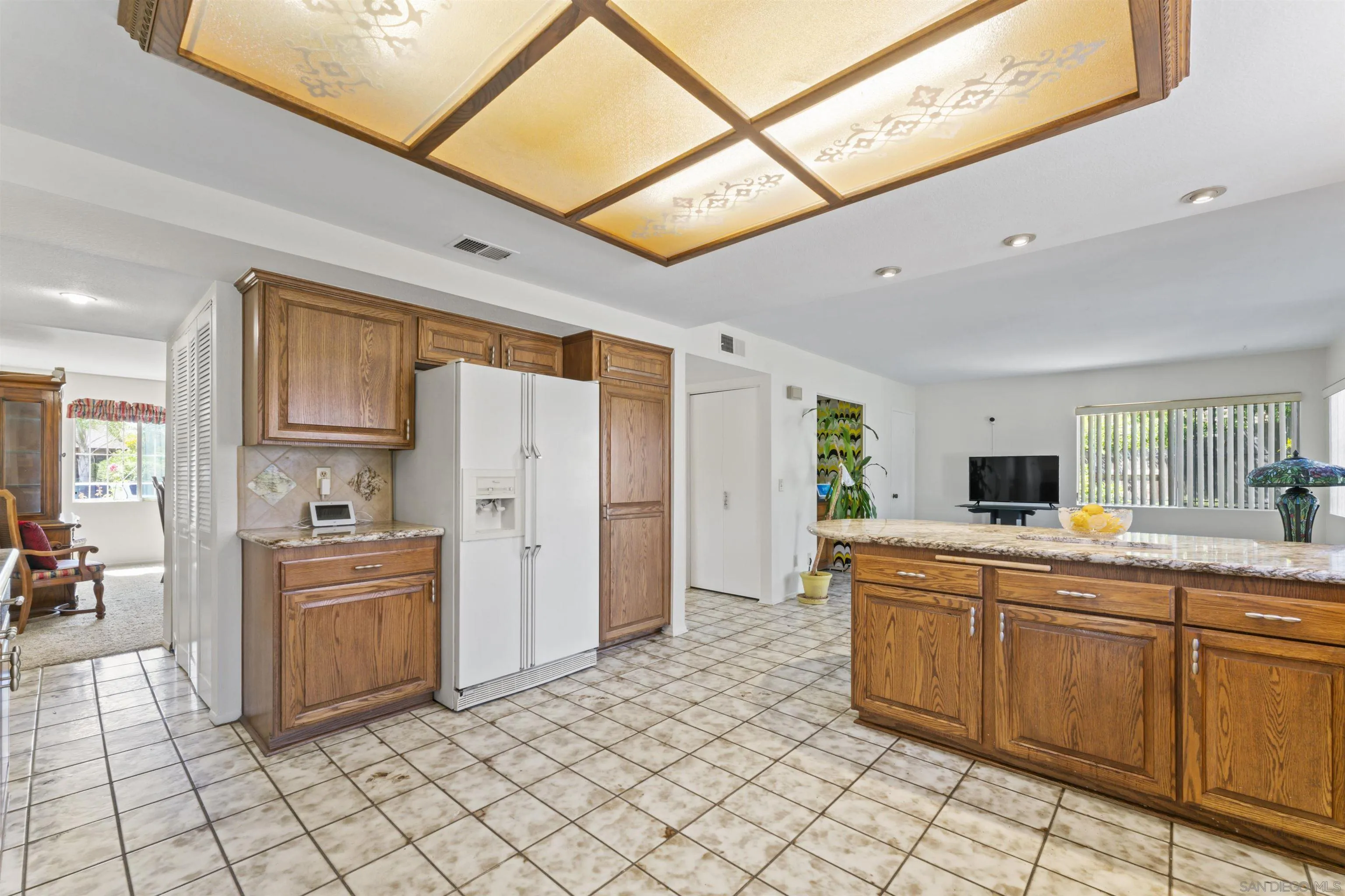 https://cdn.realtyfeed.com/cdn/127/250032266/e527781e9e9d5305142b8c1aea8e6304.webp