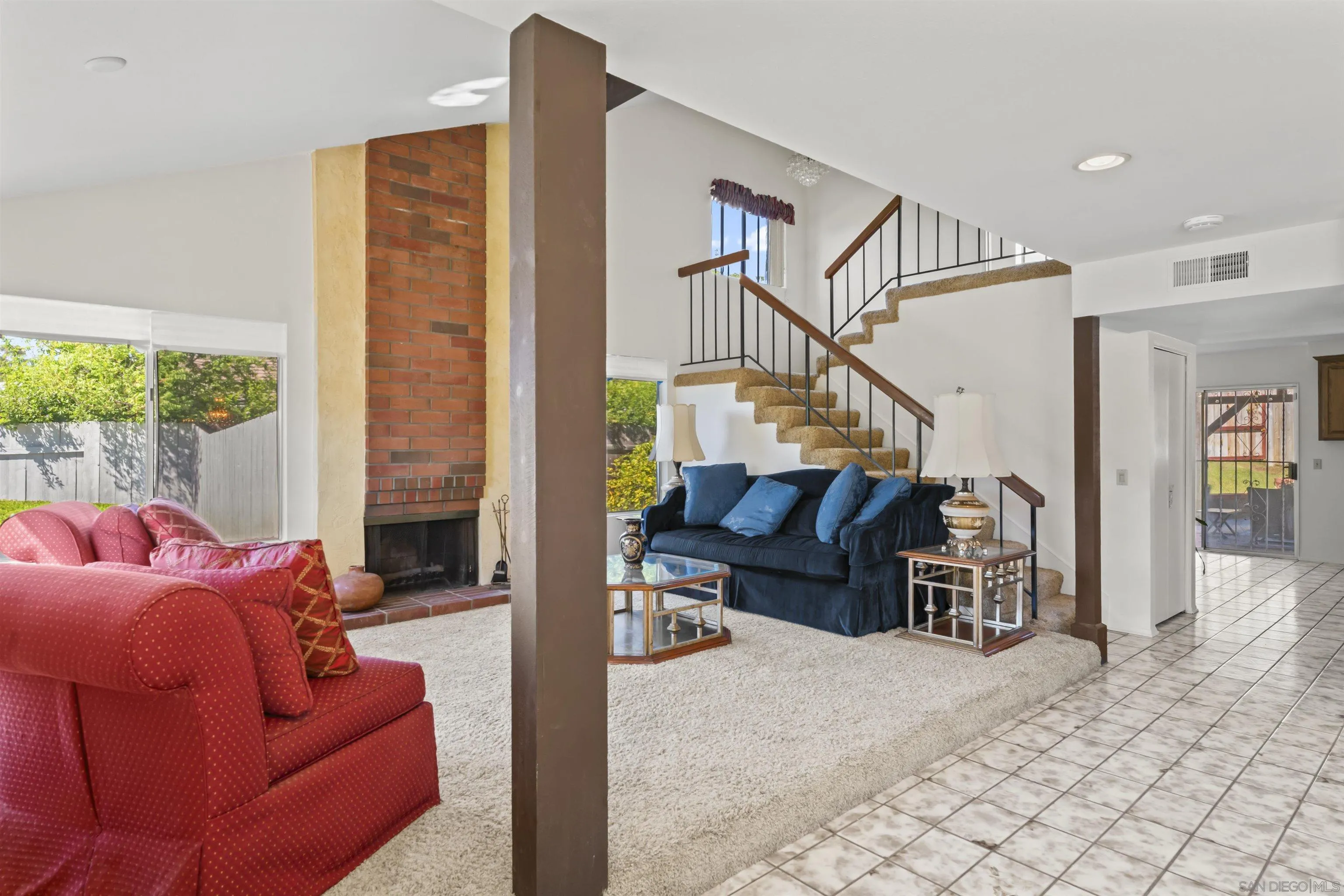 https://cdn.realtyfeed.com/cdn/127/250032266/e8a41fba4f6a202e9ecc8efaa0b77fcc.webp