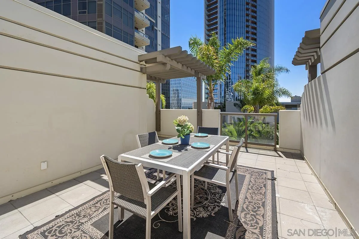 Photo #3: 250032296 Listing 