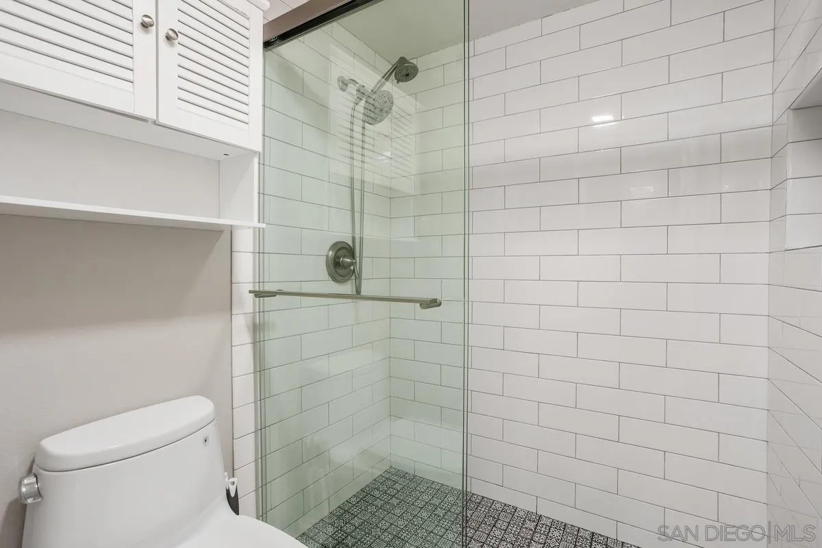 Photo #19: 250032298 Listing: Photo #19