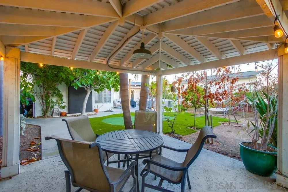 https://cdn.realtyfeed.com/cdn/127/250032306/be42091b24ec8f41572d72d0edb8ea63.webp