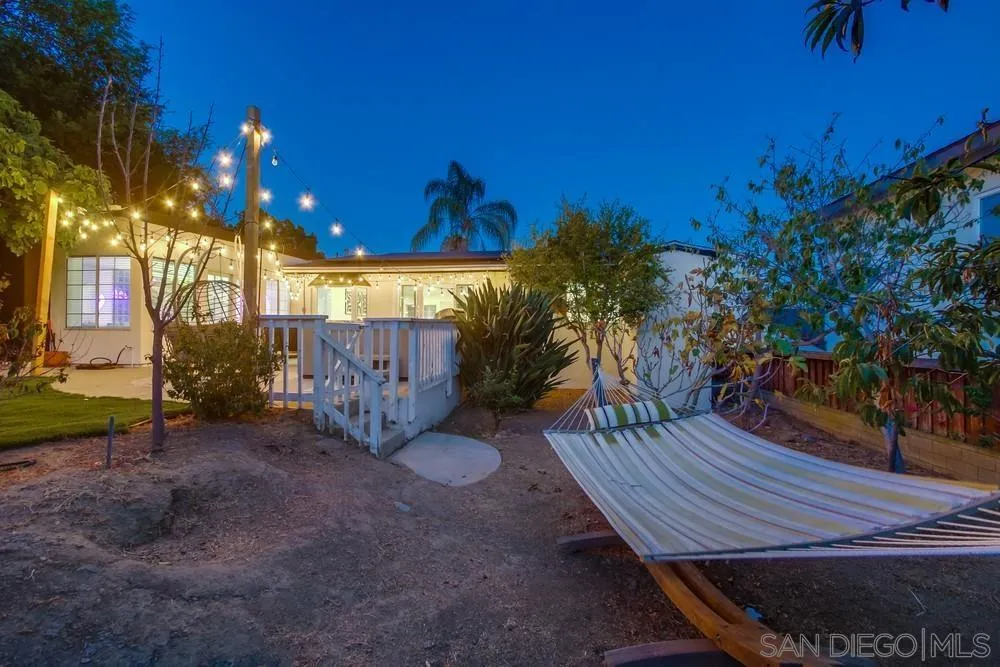 https://cdn.realtyfeed.com/cdn/127/250032306/c397652b6ab8fdbeced5473ab4e93633.webp