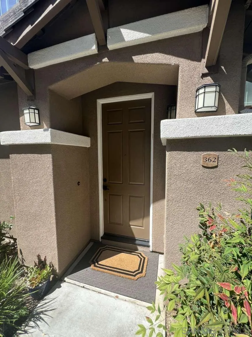 https://cdn.realtyfeed.com/cdn/127/250032317/c9c29f4c7ef28dc95247af05d8ec2de8.webp