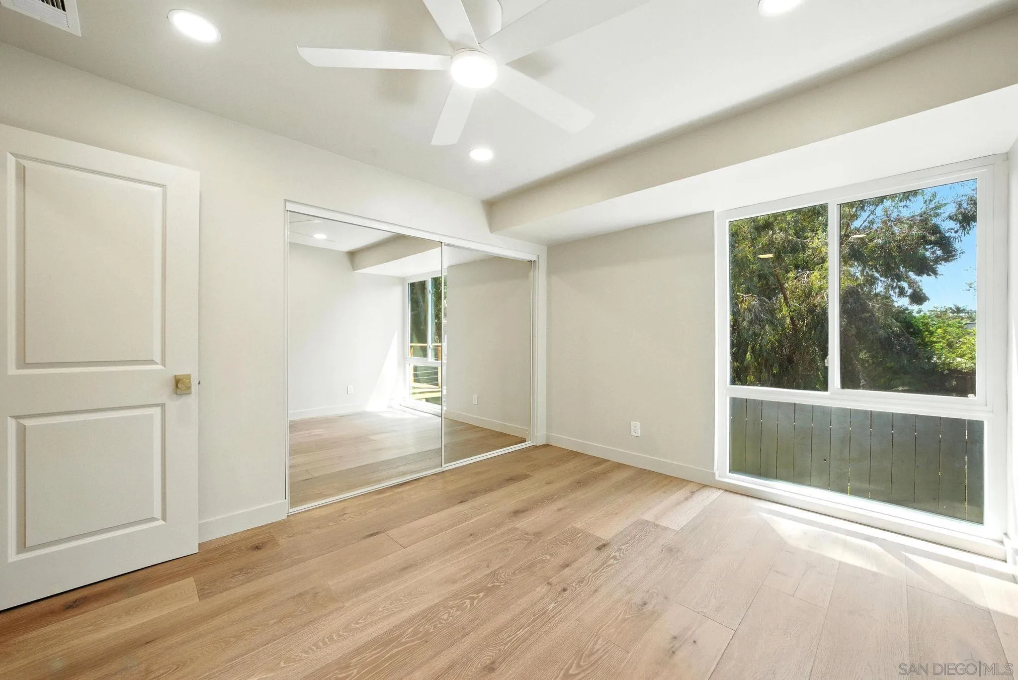 https://cdn.realtyfeed.com/cdn/127/250032320/e3f7fb29d54d1a91ea9929bf4e302dfc.webp