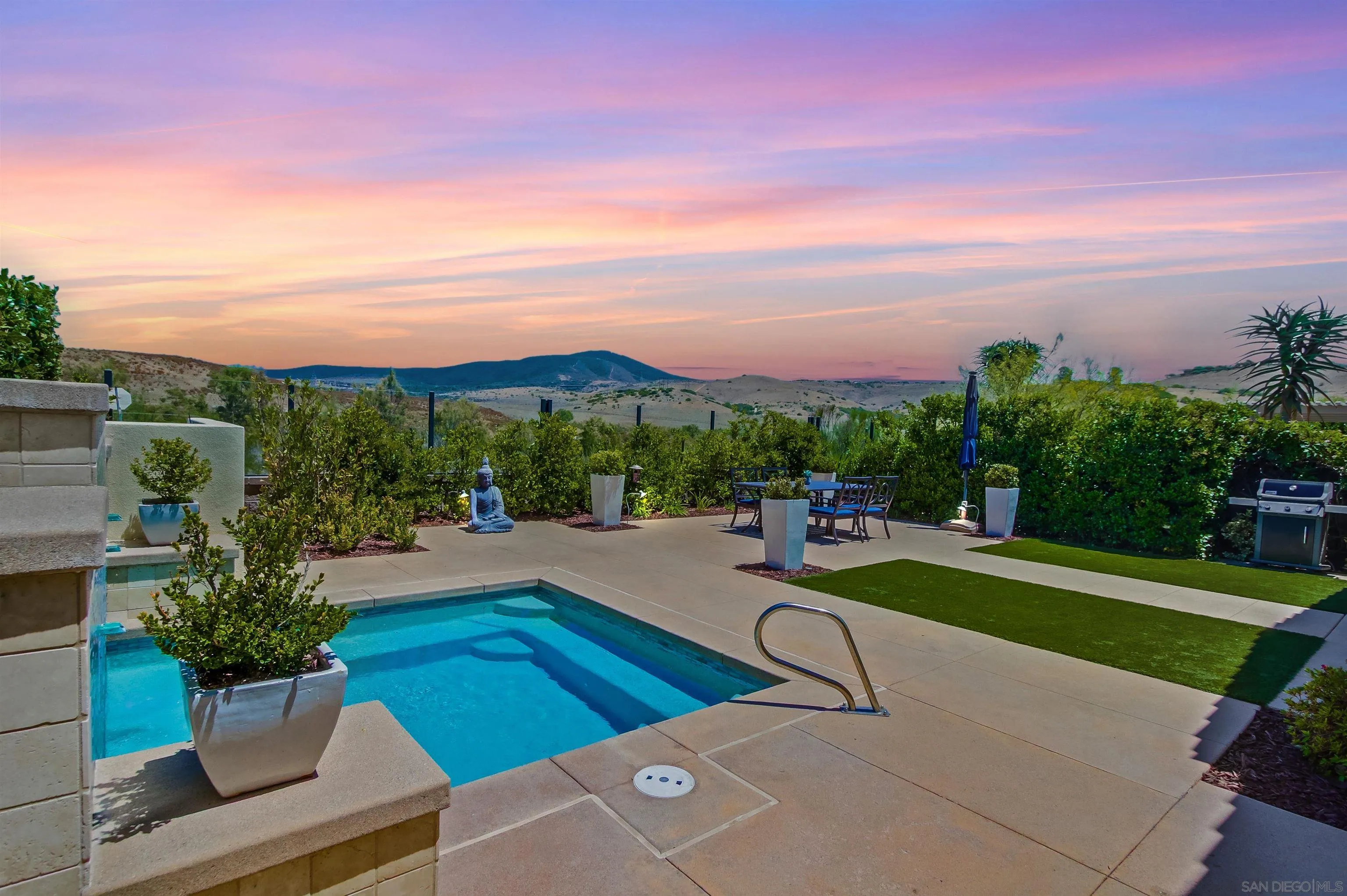 https://cdn.realtyfeed.com/cdn/127/250032328/36e52dafc145b4b12a390099281bd378.webp