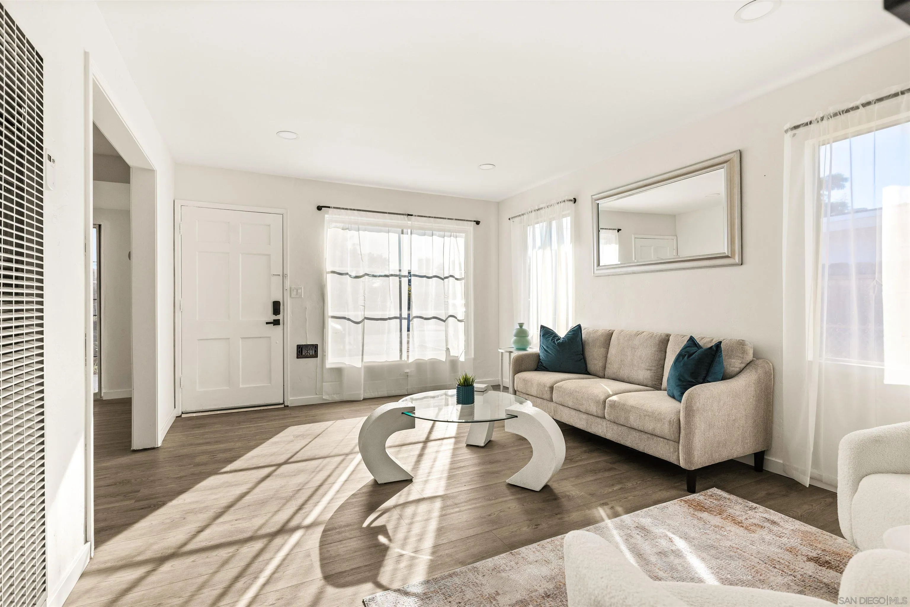 https://cdn.realtyfeed.com/cdn/127/250032330/0121f8d2e3539dd47ff9d516235e1ef9.webp