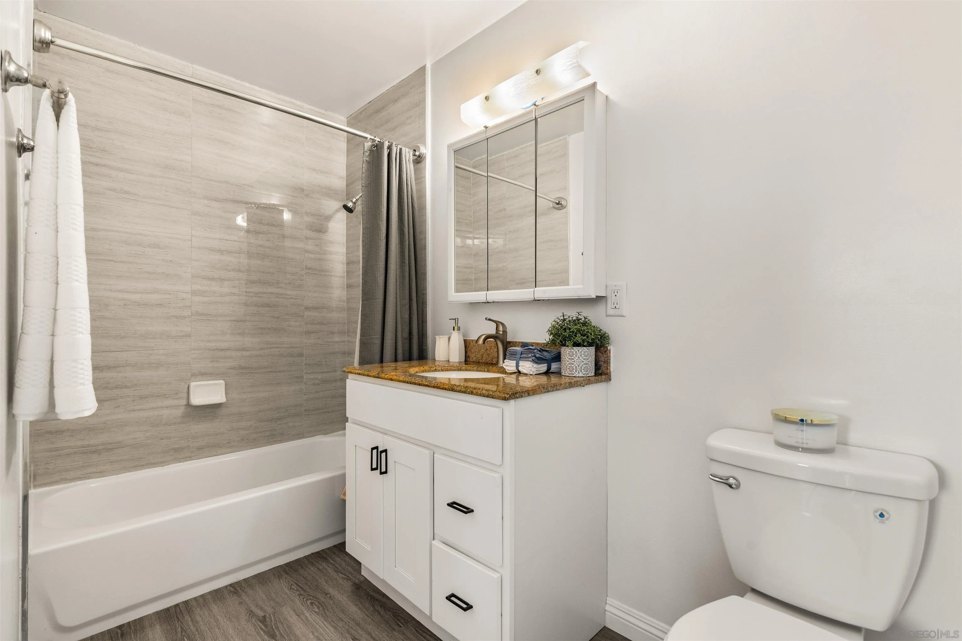 https://cdn.realtyfeed.com/cdn/127/250032330/435d256088f4be4968ff4fa6a731473c.webp