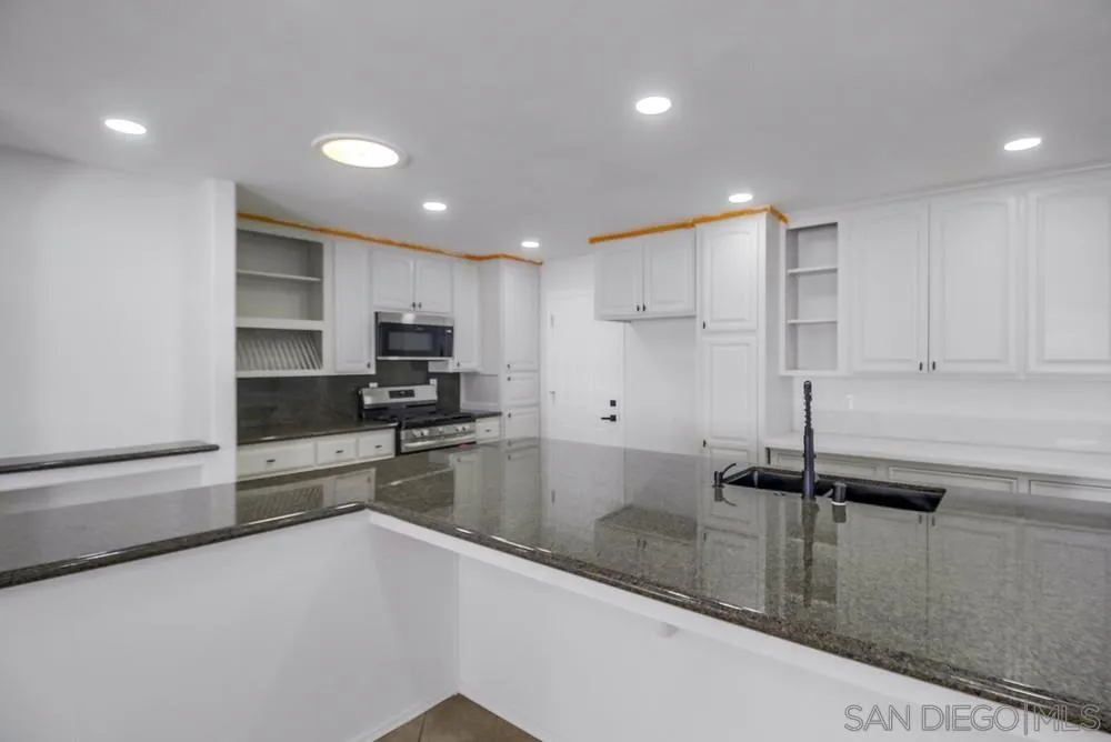 https://cdn.realtyfeed.com/cdn/127/250032346/1ecec093de8658b51476f083b146c09a.webp
