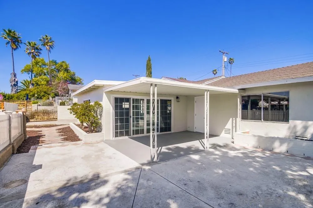 https://cdn.realtyfeed.com/cdn/127/250032346/877a1ebd693f93d623c77b46149dc878.webp