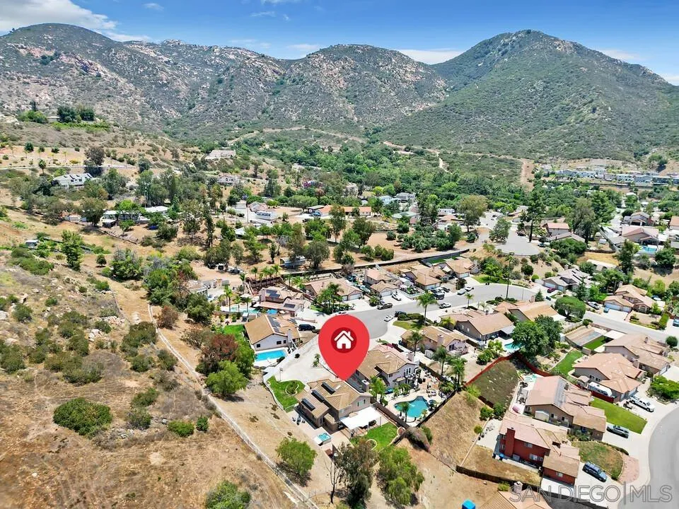 https://cdn.realtyfeed.com/cdn/127/250032351/8017c339fab877fcb5734326701b4ab9.webp