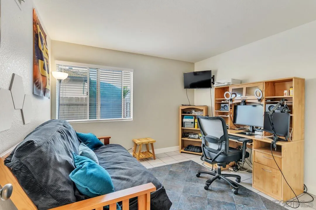 https://cdn.realtyfeed.com/cdn/127/250032351/86c4991282c6378f8a54ec311c76ab71.webp