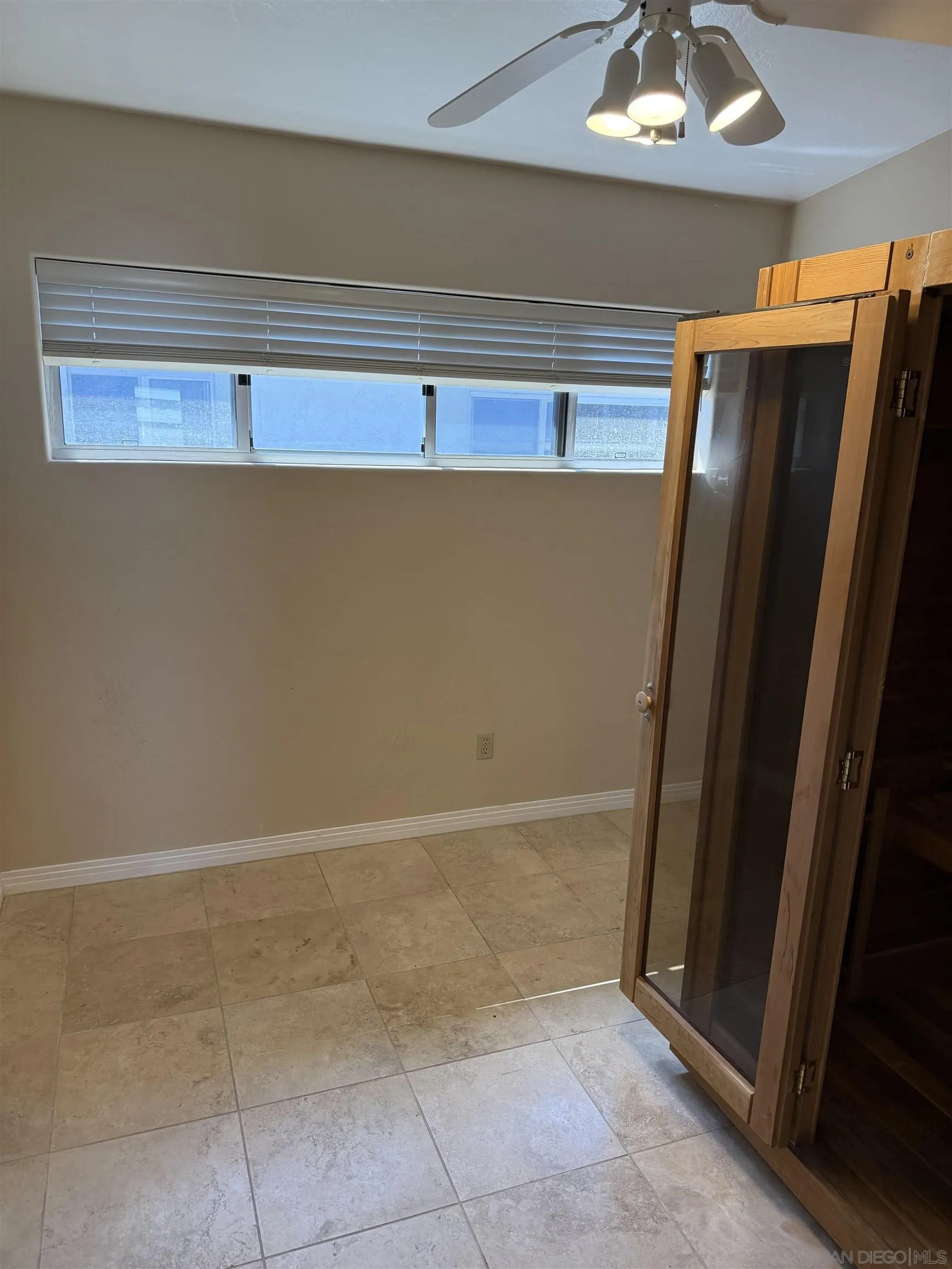 https://cdn.realtyfeed.com/cdn/127/250032357/b0cd2ac0de4581a60f3a057ea0b103ff.webp