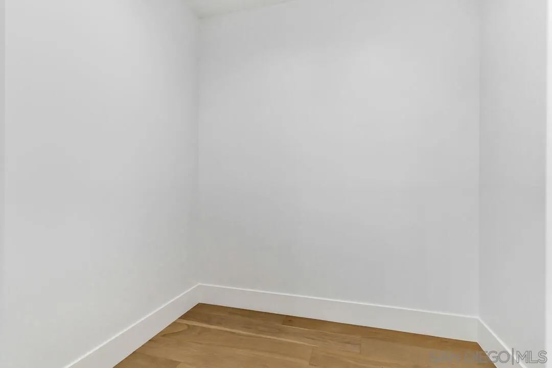 https://cdn.realtyfeed.com/cdn/127/250032363/00d53551c9ac80fc435968c55e7d1061.webp