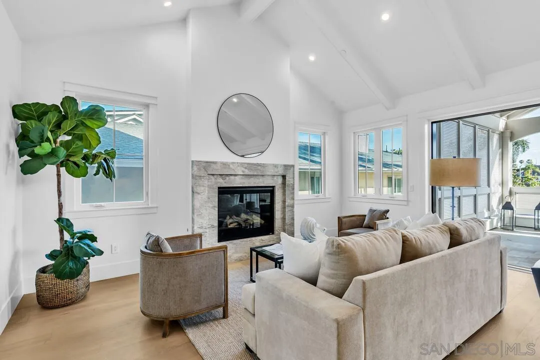 https://cdn.realtyfeed.com/cdn/127/250032363/39ec649560e5545d5f35c64074d4e364.webp