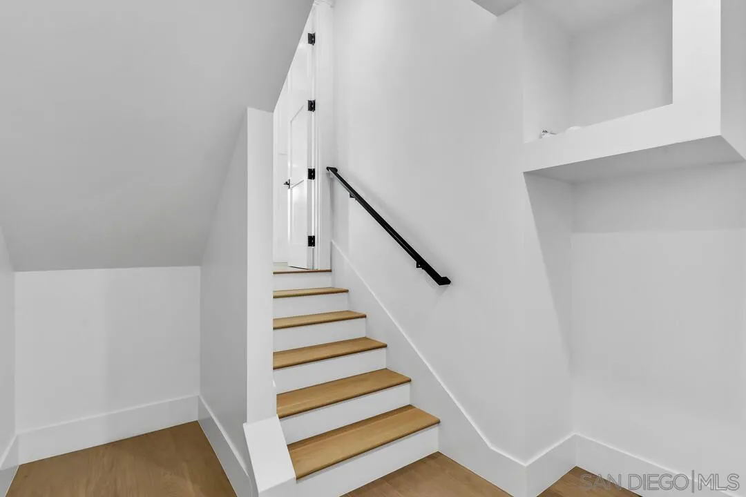 https://cdn.realtyfeed.com/cdn/127/250032363/41a92f2468e6f231850b168bd4da0fdb.webp