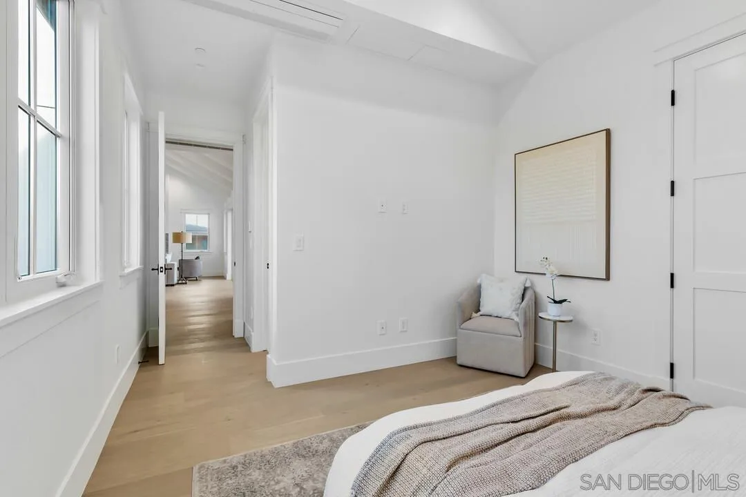 https://cdn.realtyfeed.com/cdn/127/250032363/436e295ea64b19bc81cf478292c26c6d.webp