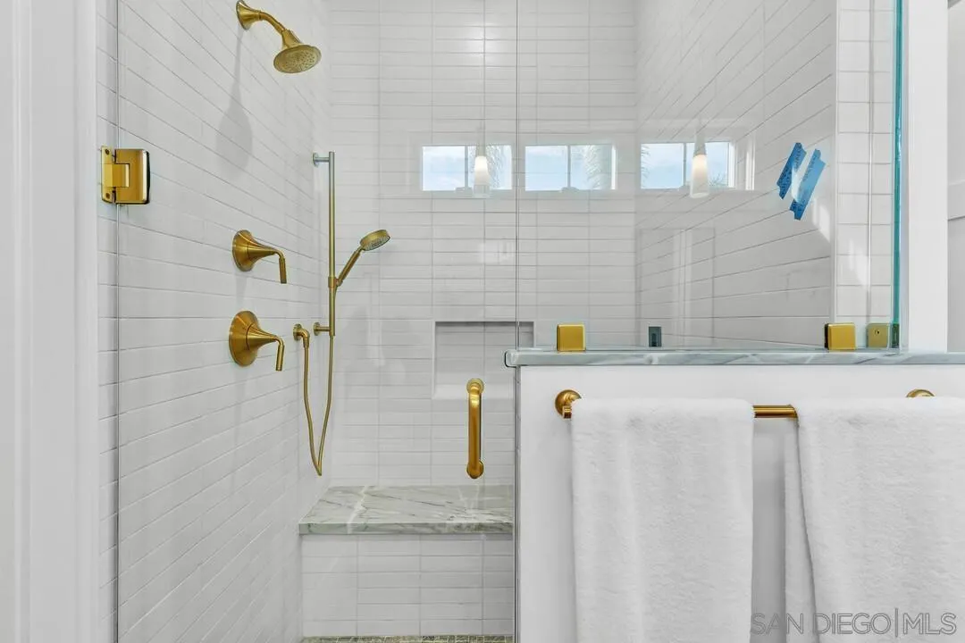 https://cdn.realtyfeed.com/cdn/127/250032363/712c4326aa862848b7e3e5a7e13c674a.webp