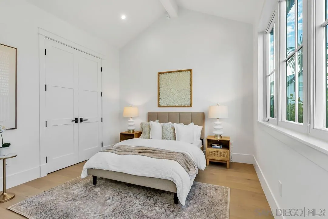 https://cdn.realtyfeed.com/cdn/127/250032363/b4b1cead26e74ff99b3c763aa57c9869.webp