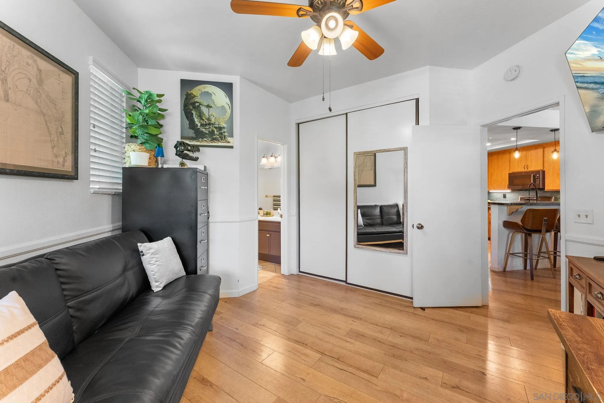 https://cdn.realtyfeed.com/cdn/127/250032367/3b5bfa29f87d68c20fbb603ec9082483.webp