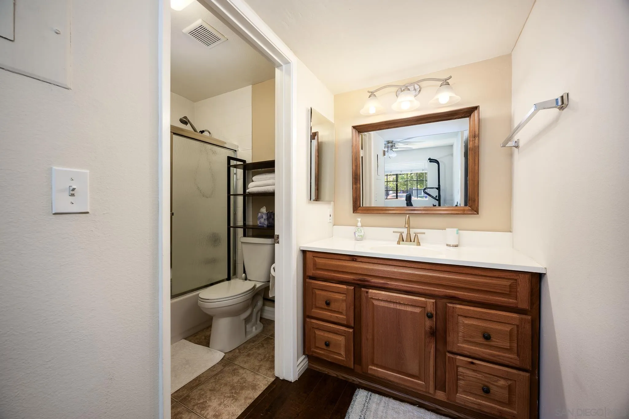 Photo #11: 250032368 Listing: Photo #11