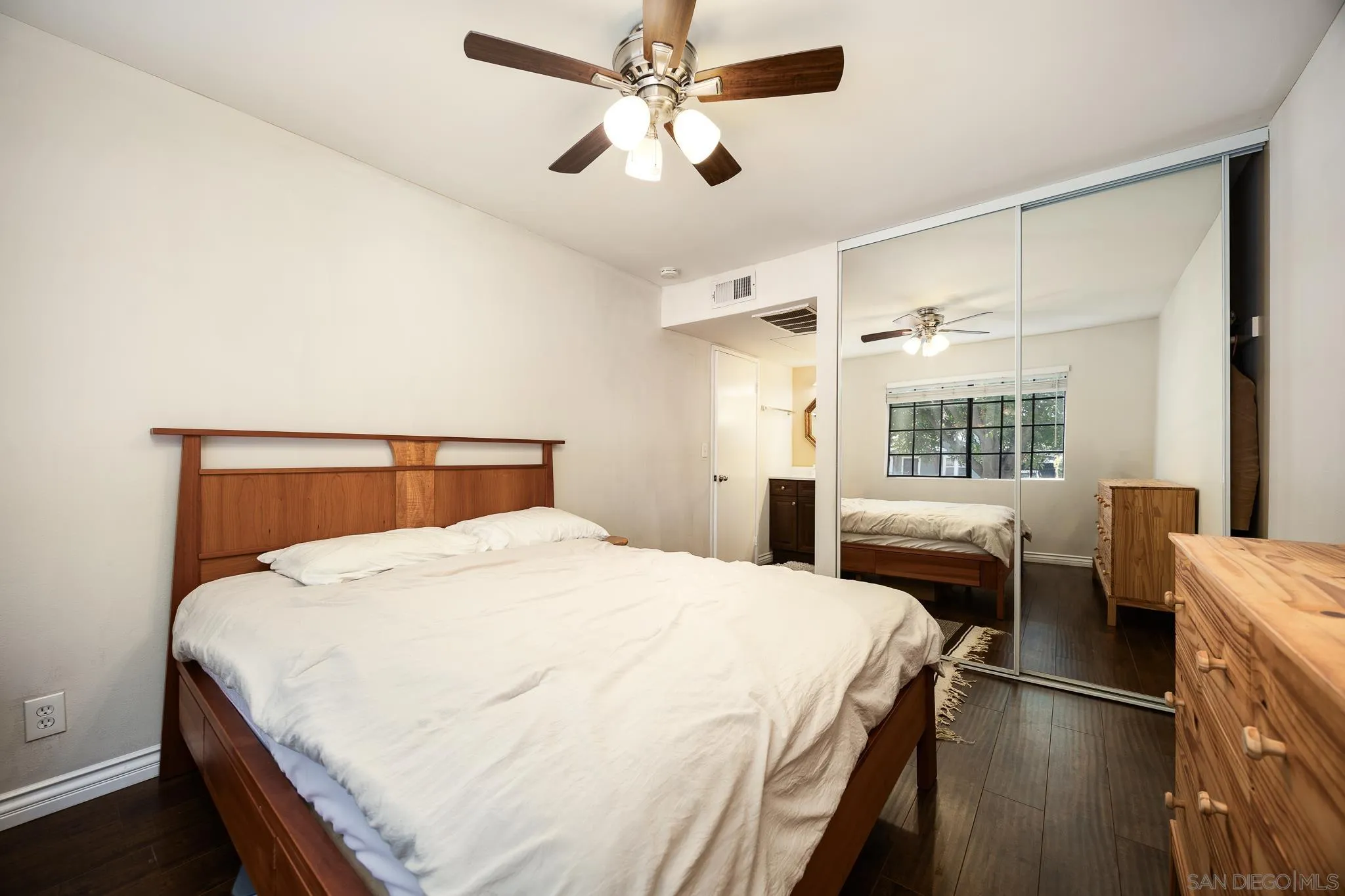 Photo #14: 250032368 Listing: Photo #14