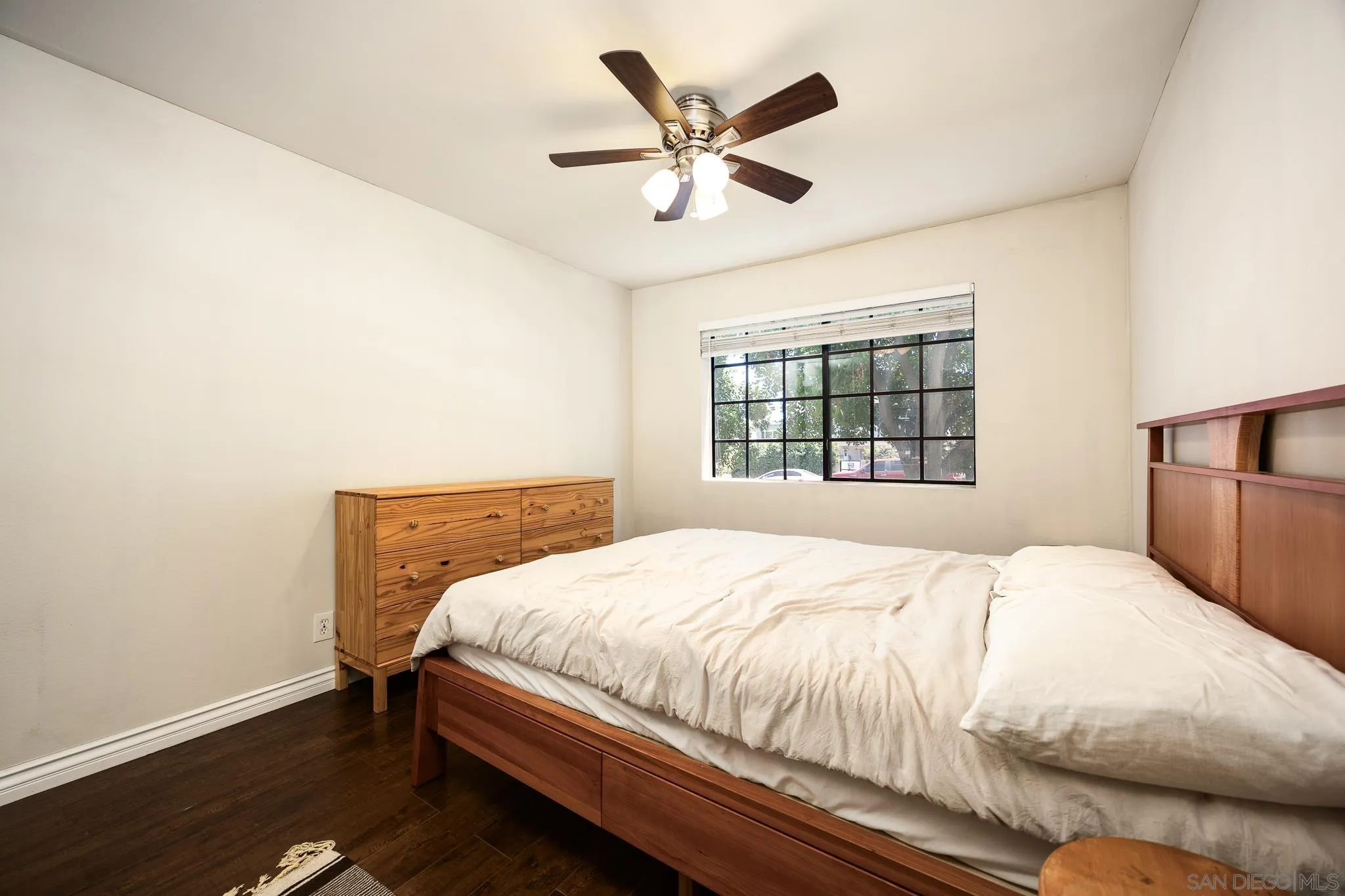Photo #12: 250032368 Listing: Photo #12