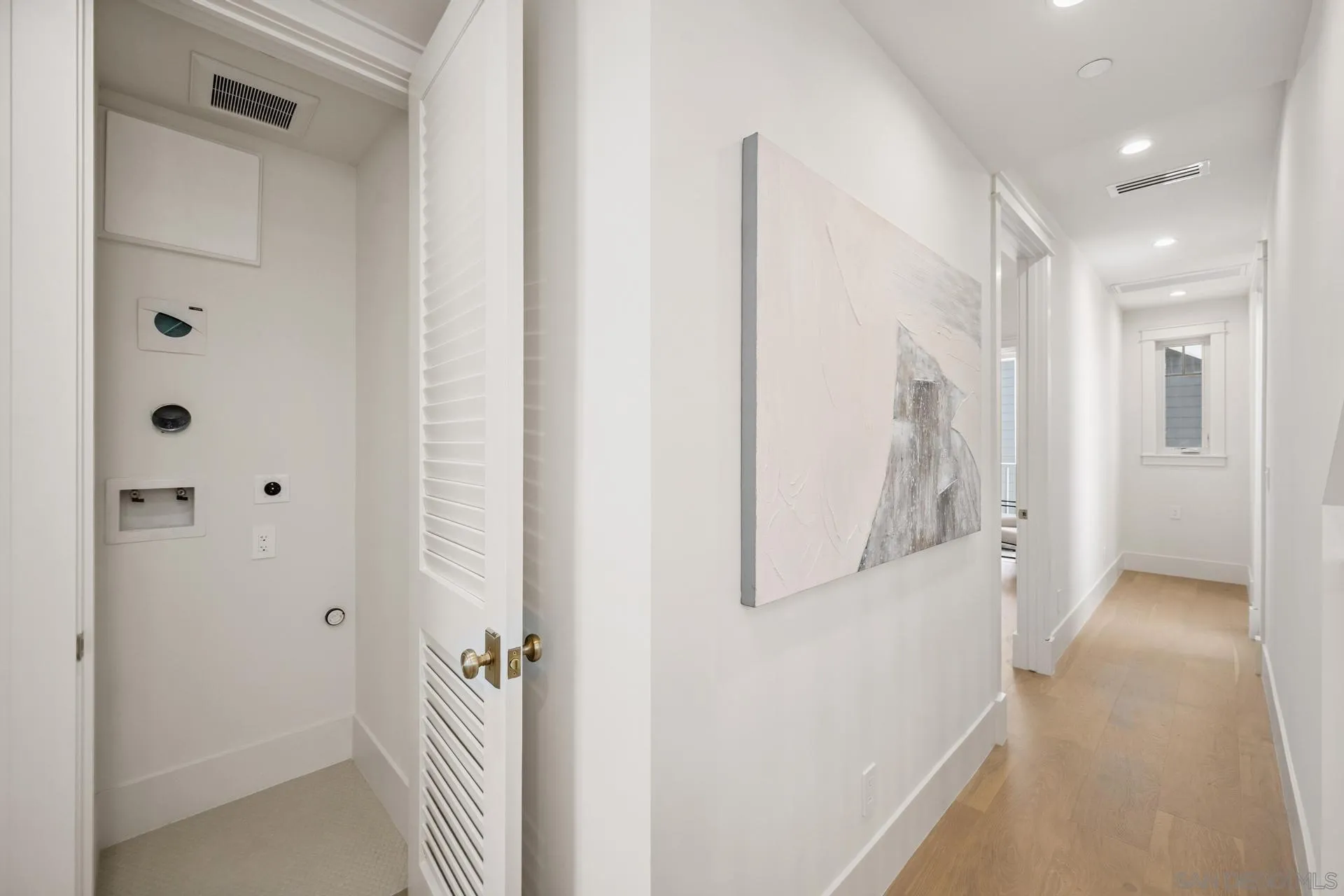 743 G Avenue