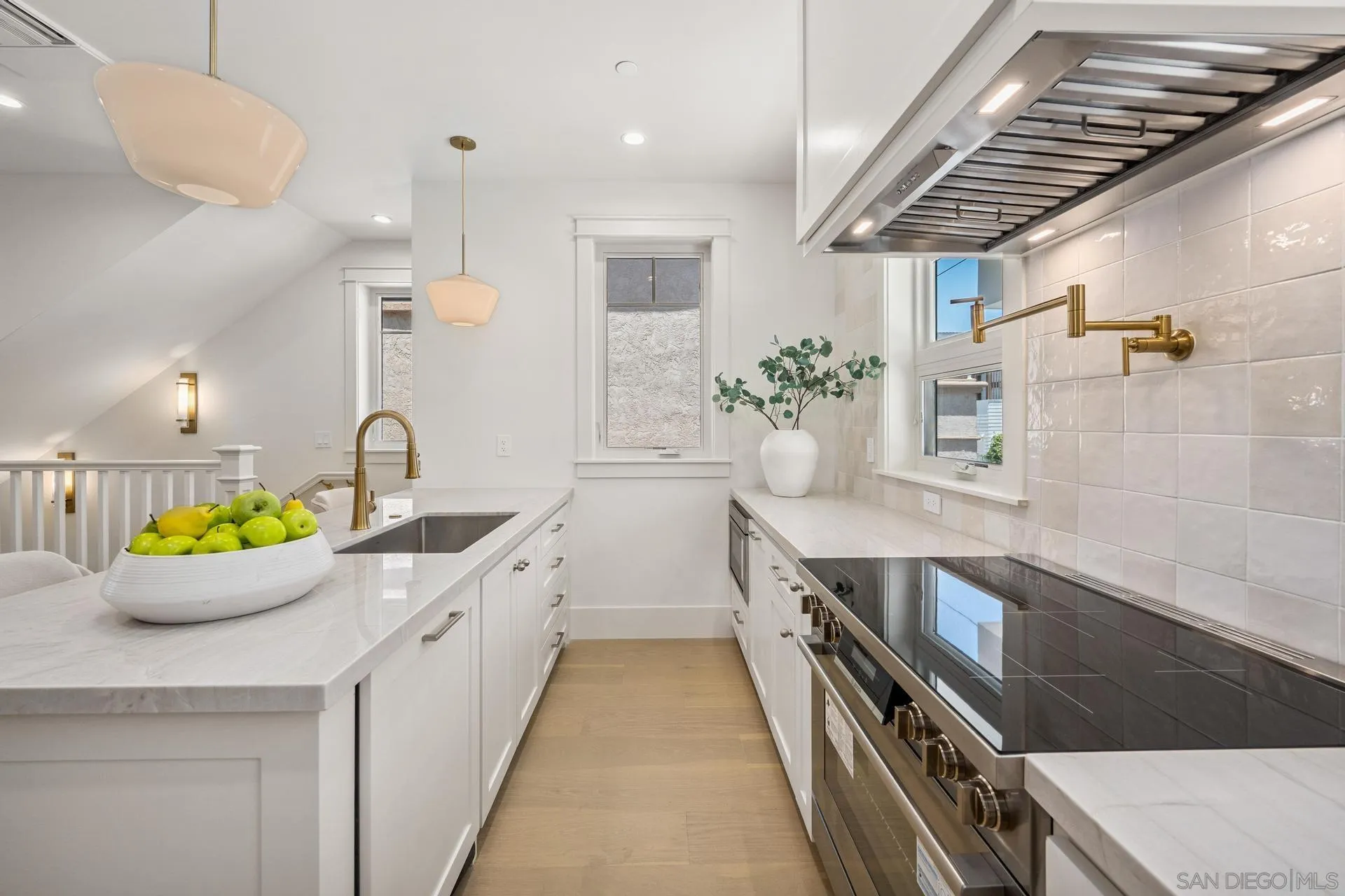 743 G Avenue