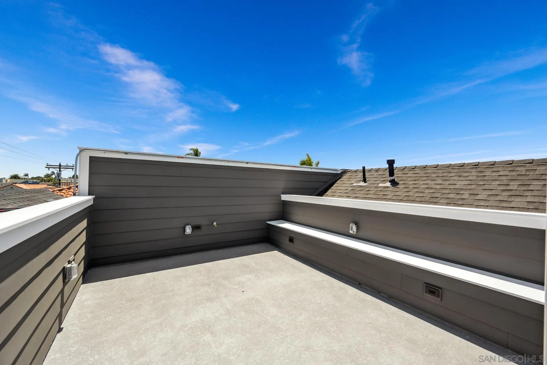 743 G Avenue