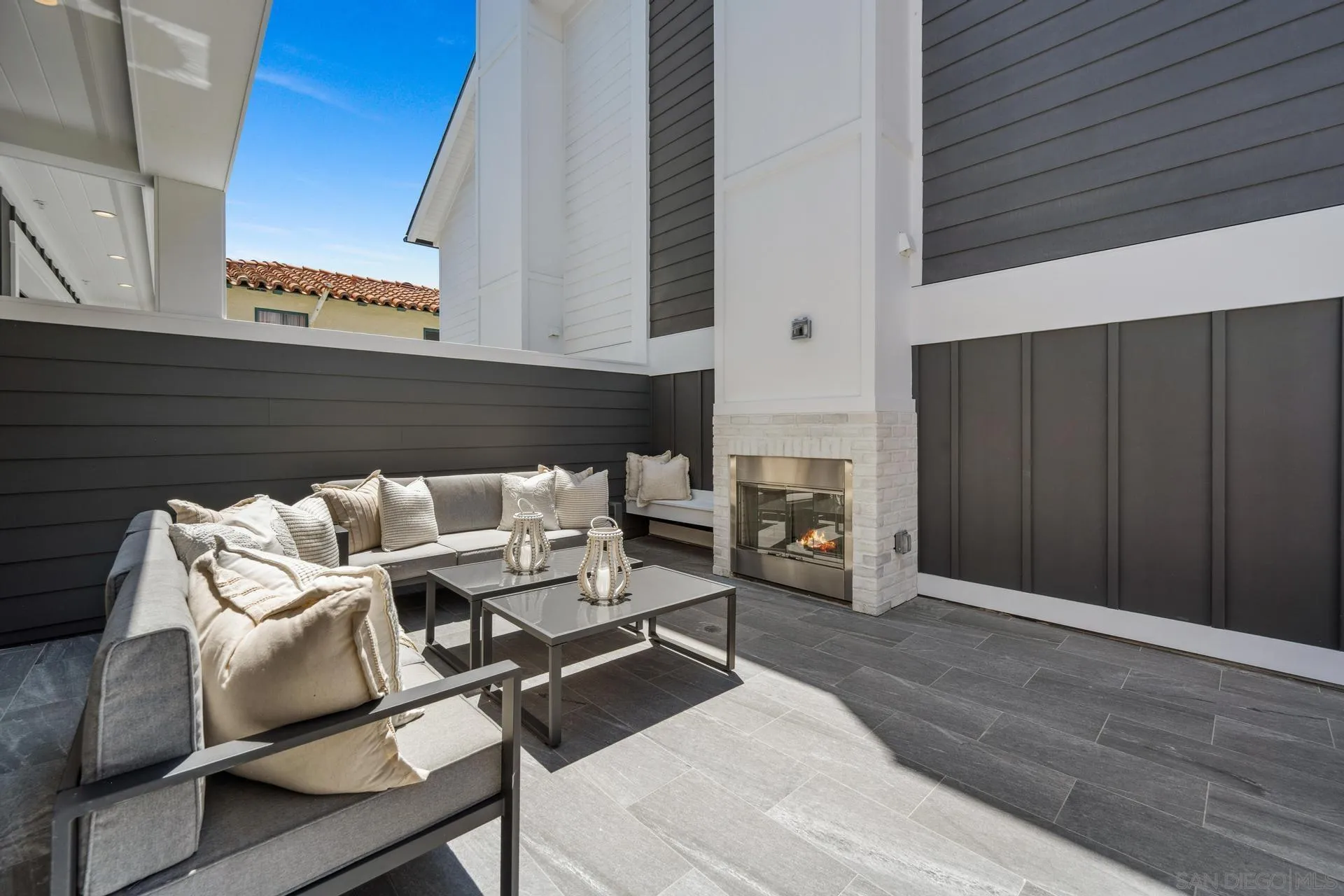 743 G Avenue