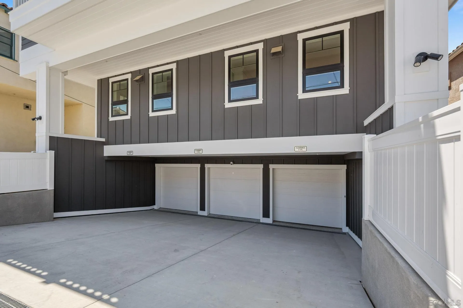 743 G Avenue