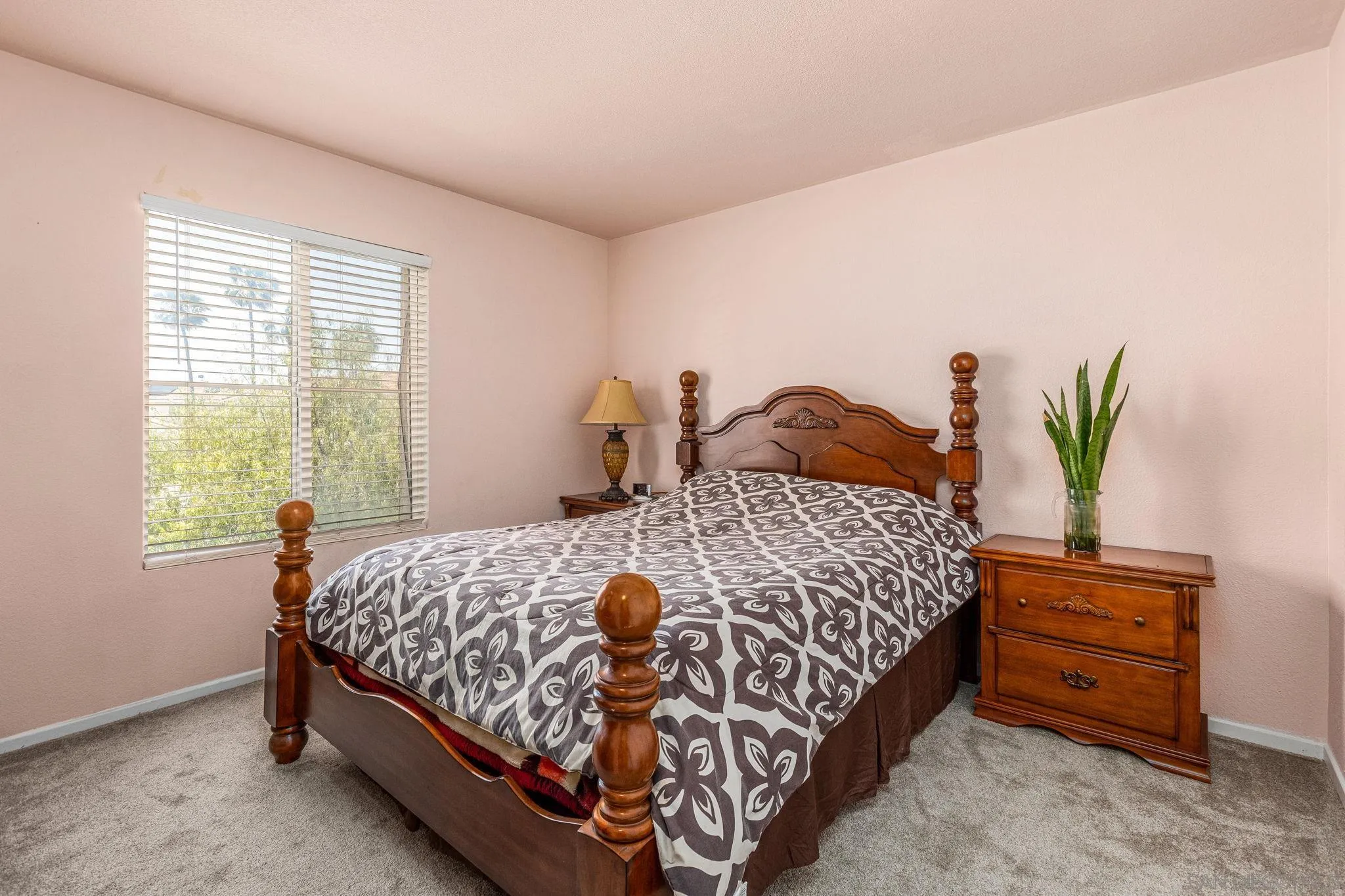 https://cdn.realtyfeed.com/cdn/127/250032405/7187d4f25c627b32a265c5fe72d53e3b.webp