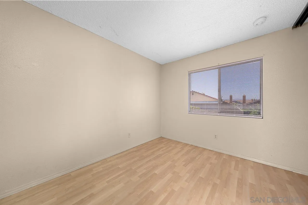 https://cdn.realtyfeed.com/cdn/127/250032426/5c21ace8157fcbf22e9a03123014a277.webp