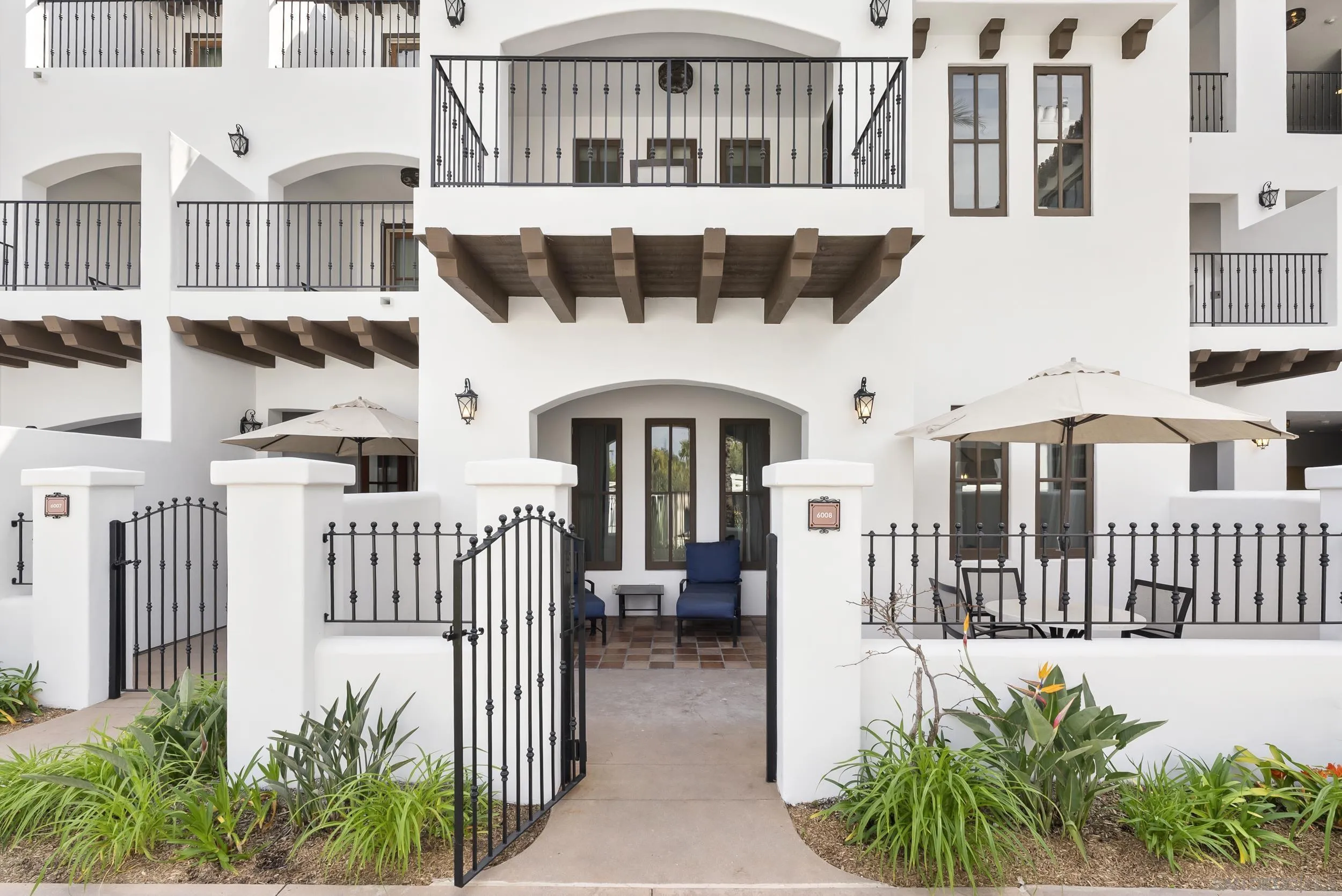 More Details about MLS # 250032463 : 7310 ESTRELLA DE MAR UNIT 3