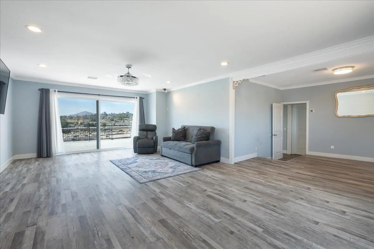https://cdn.realtyfeed.com/cdn/127/250032492/6a0edc1b00f4199ef9ea11e69bfc1e6a.webp