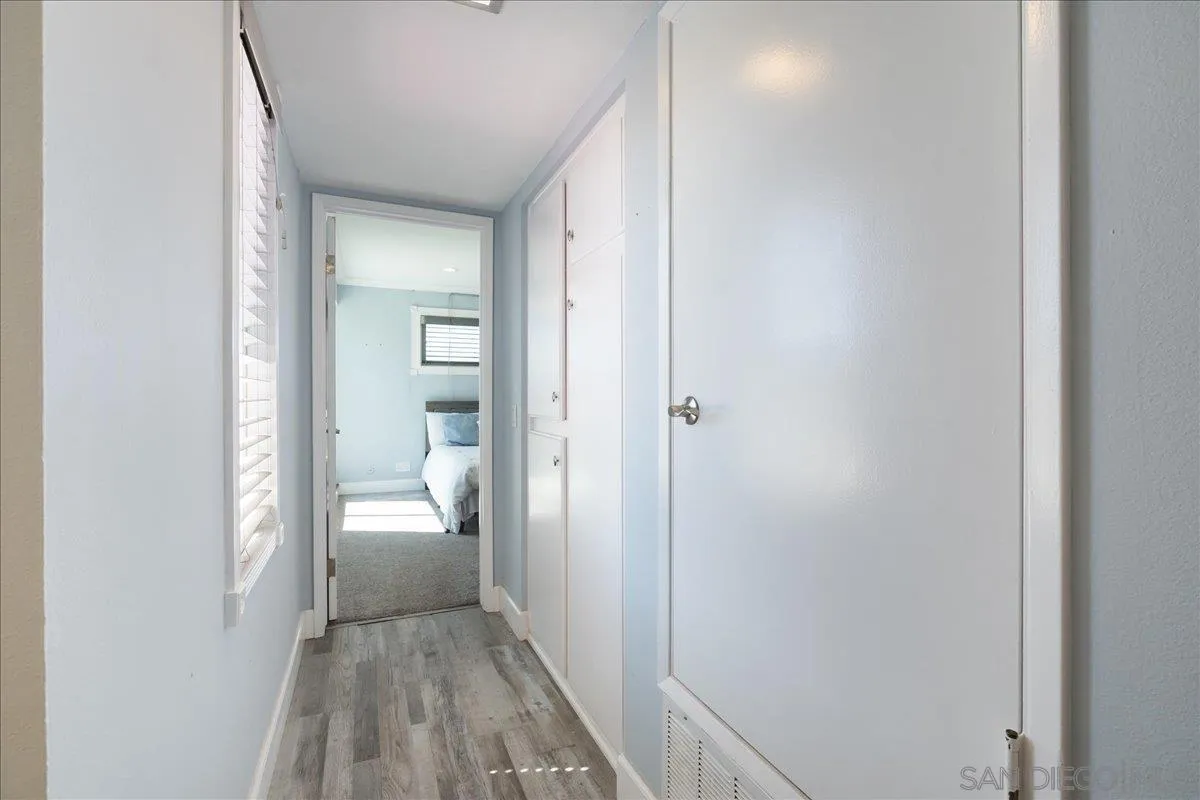 https://cdn.realtyfeed.com/cdn/127/250032492/7a63e5b5e8fb8192b630ebc5d80b597b.webp