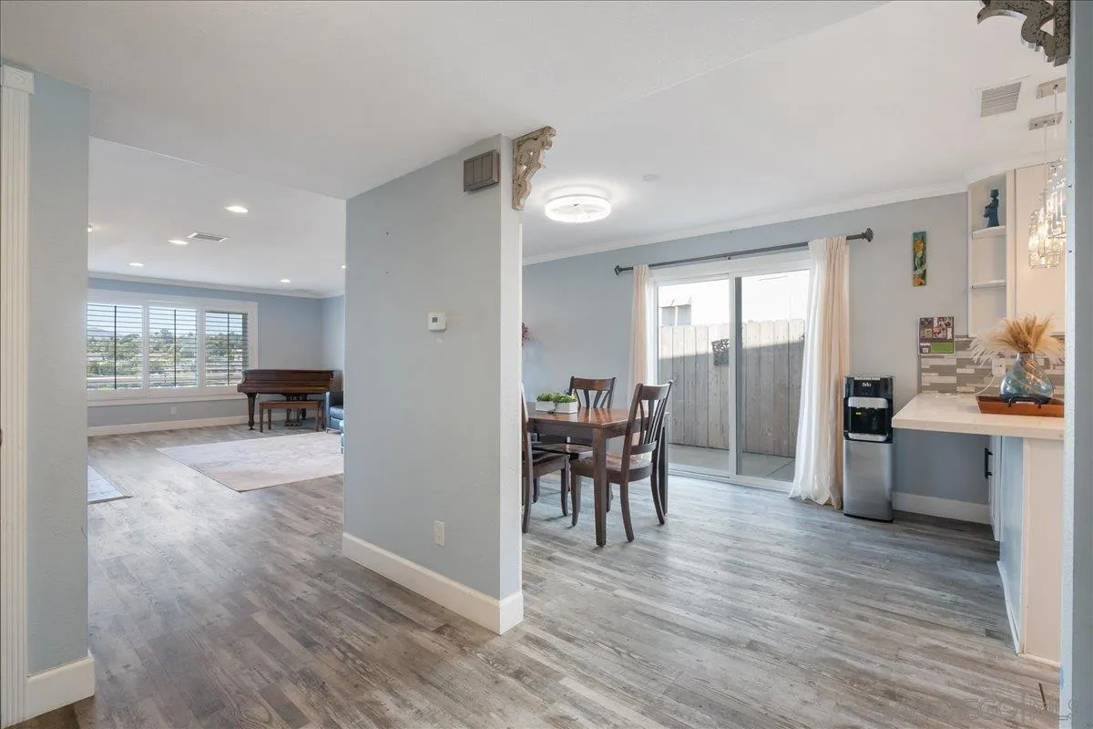 https://cdn.realtyfeed.com/cdn/127/250032492/f24b775837a832a18d40b3e174b2b2d5.webp