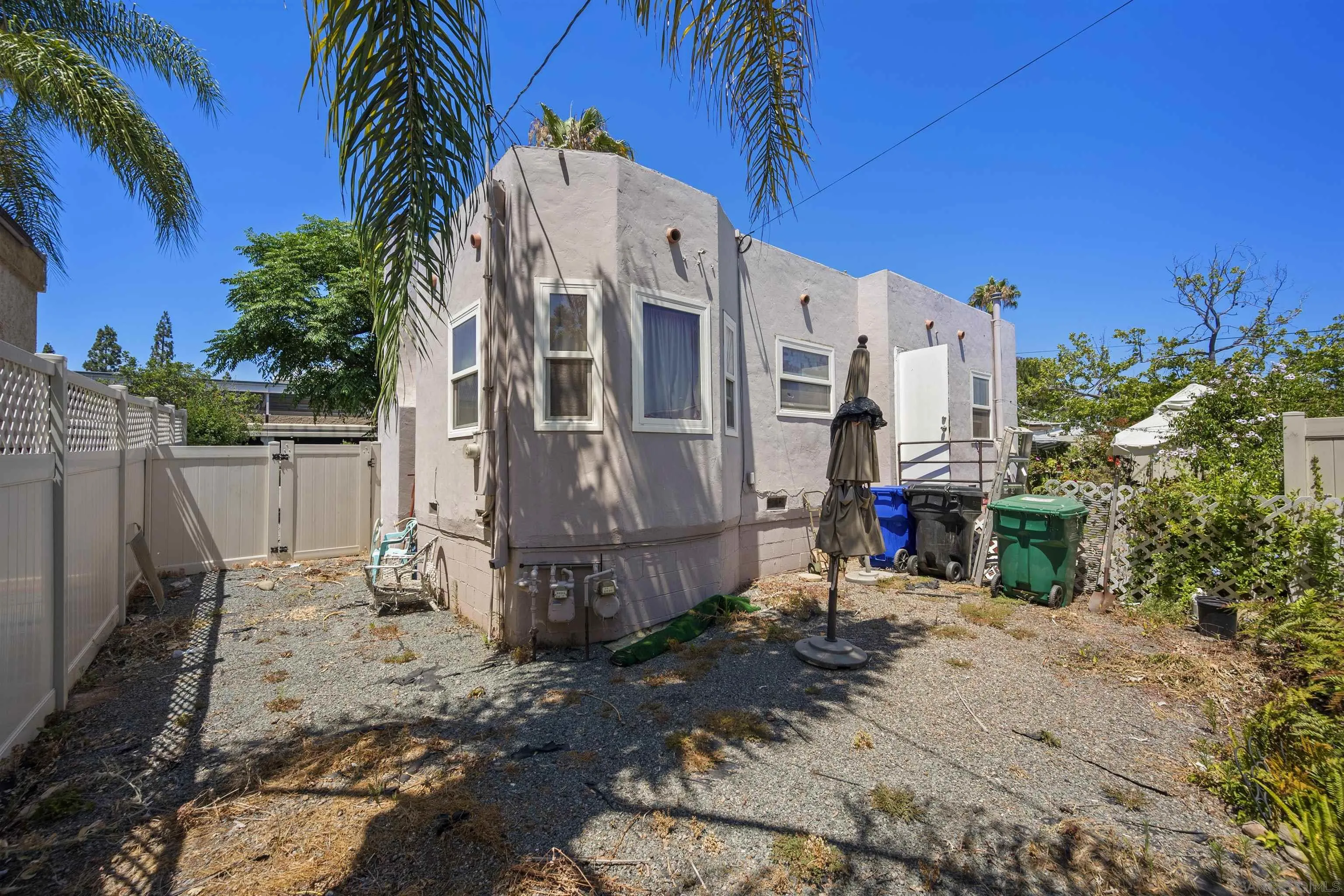 https://cdn.realtyfeed.com/cdn/127/250032533/98650ca1a7f4b25aa6d508f88fe38c63.webp