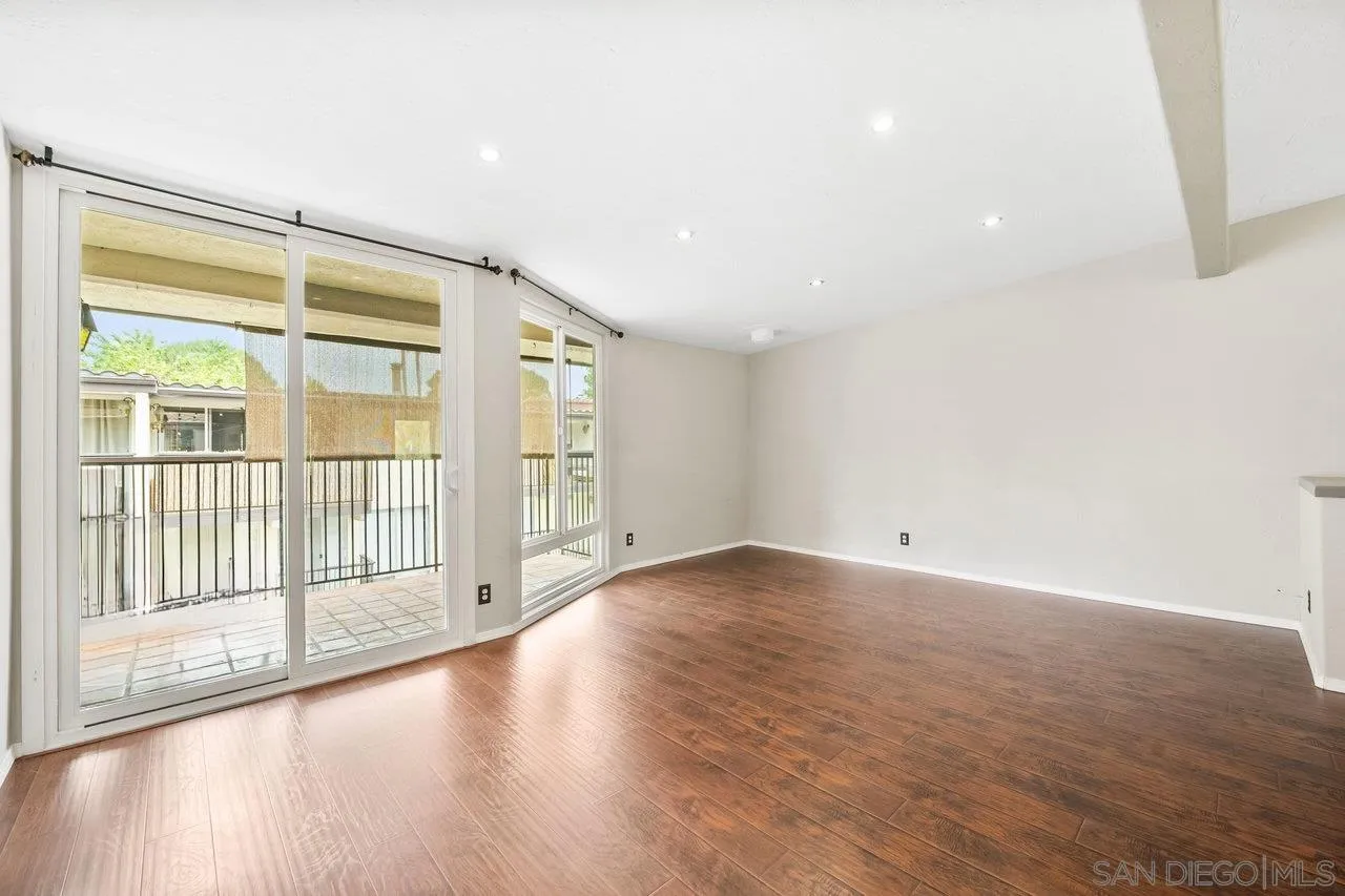 Photo #13: 250032541 Listing: Photo #13