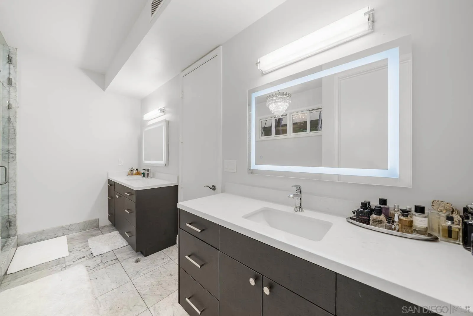 Photo #12: 250032565 Listing: Photo #12