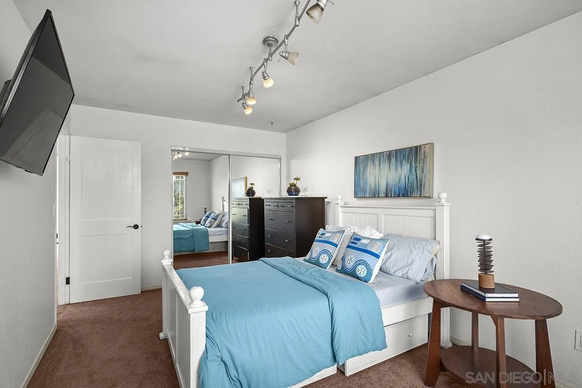 https://cdn.realtyfeed.com/cdn/127/250032570/9d738a057deab3fe579ce1bee3f83efe.webp