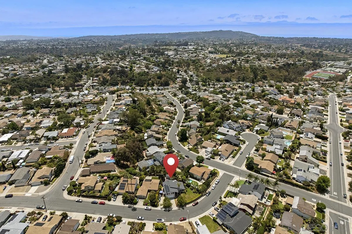 https://cdn.realtyfeed.com/cdn/127/250032570/d5d405b4c39281c1db0f11c8e9582fd7.webp