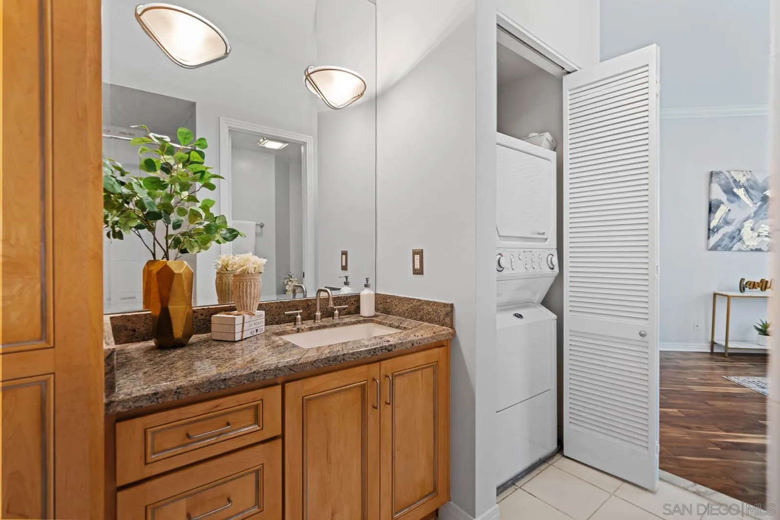 Photo #32: 250032585 Listing: Photo #32