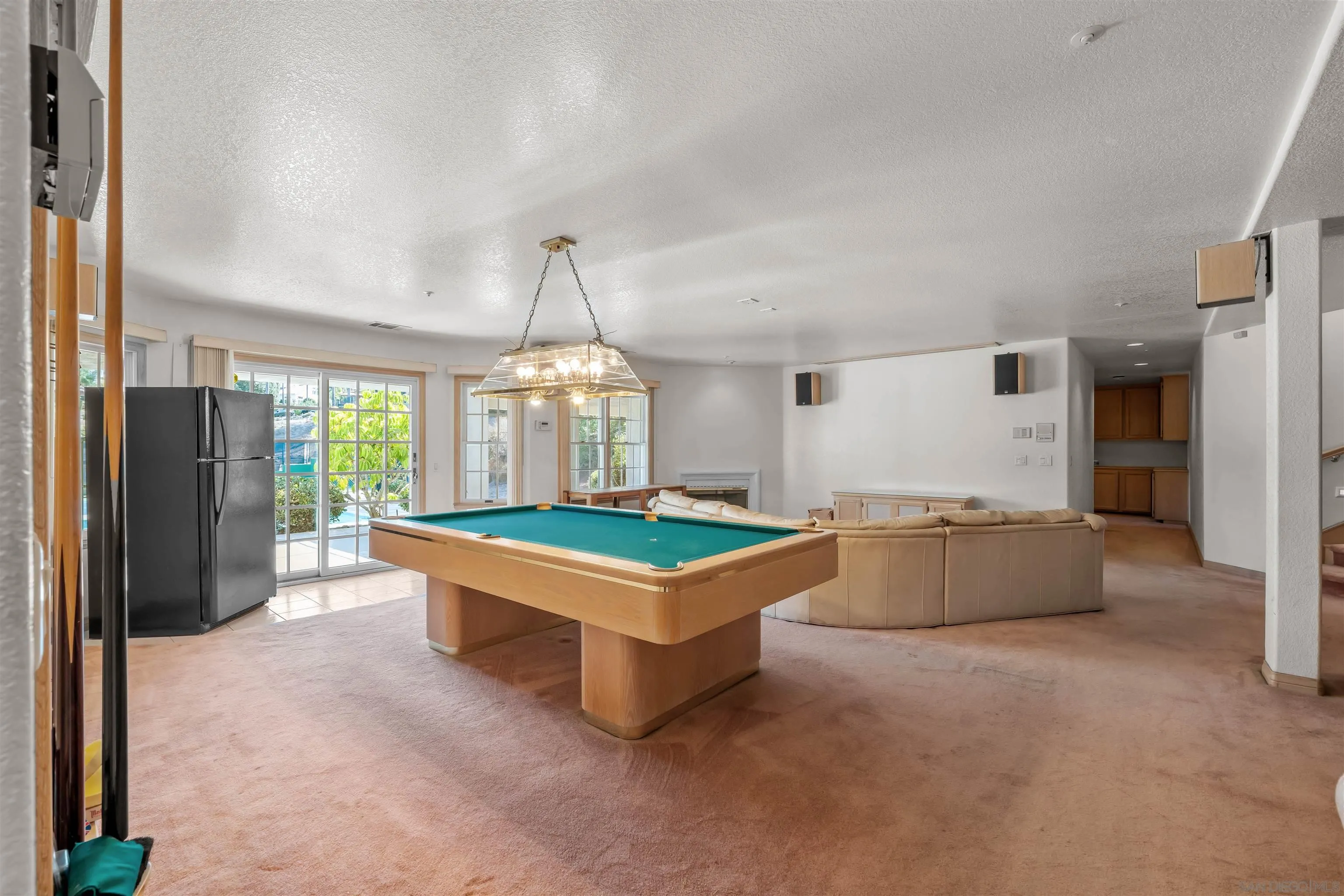 https://cdn.realtyfeed.com/cdn/127/250032587/92950b6c87e9ad153f2b72ba5b4034e3.webp