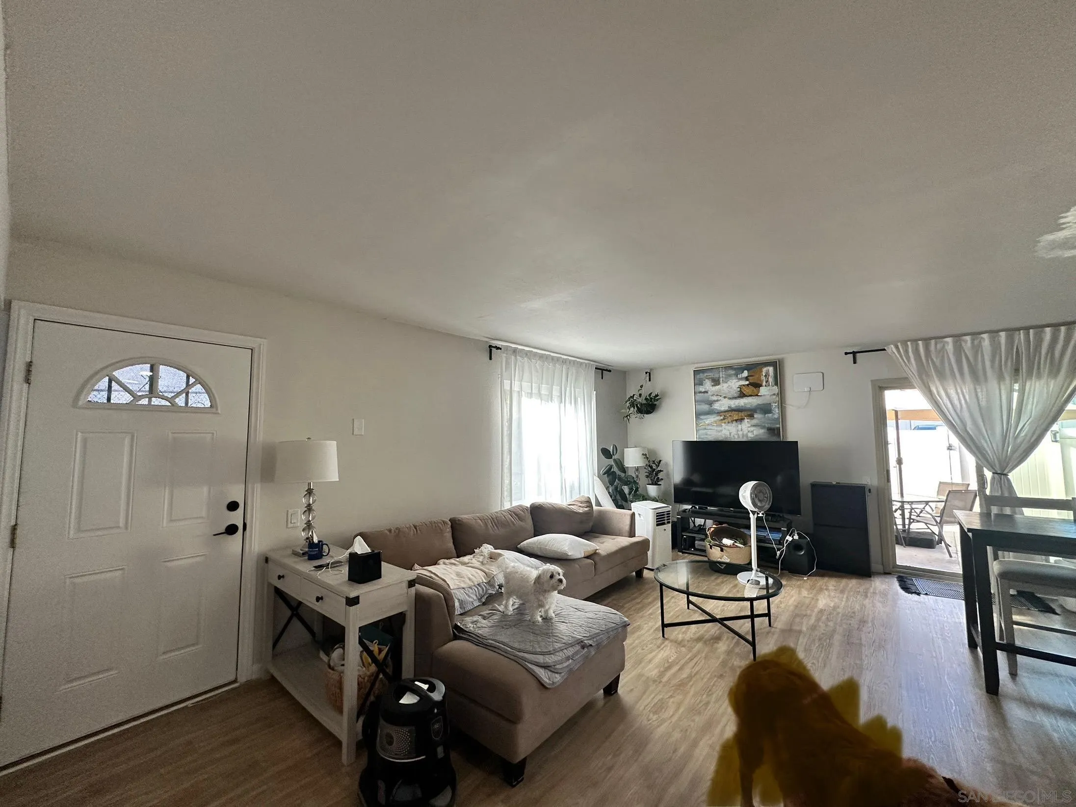 https://cdn.realtyfeed.com/cdn/127/250032593/2cec02181e1fcb9f8794cd512bda01b8.webp