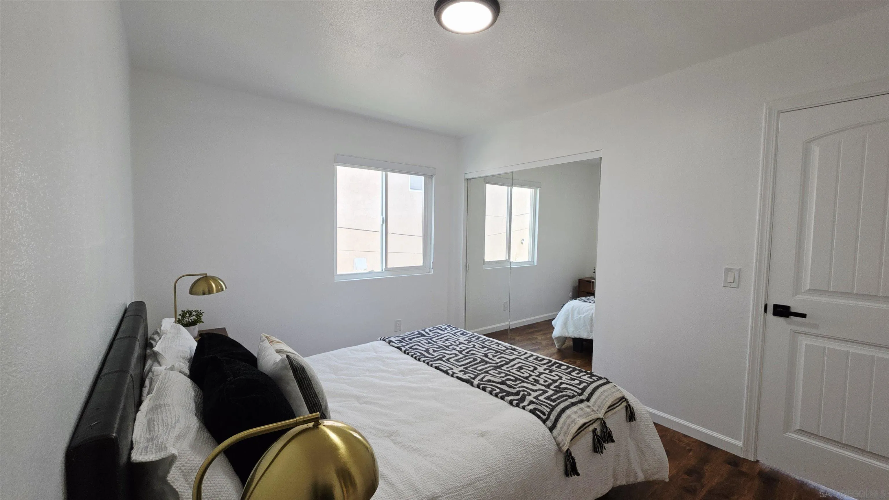 https://cdn.realtyfeed.com/cdn/127/250032598/3076ab20f734eea4a015360e762972e8.webp