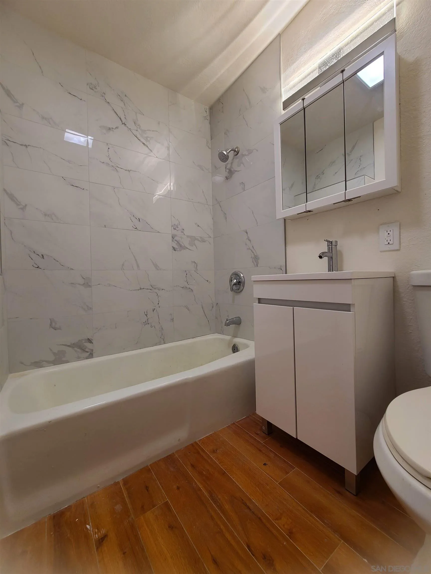 https://cdn.realtyfeed.com/cdn/127/250032672/4c8043993522c5d5132e8c946e1aa400.webp